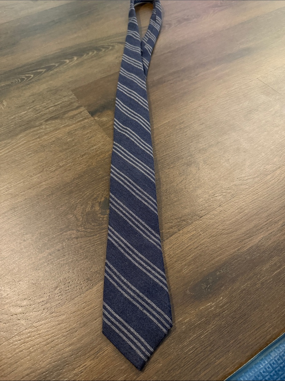 Bonobos Navy Tie with Light Gray Diagonal Stripes